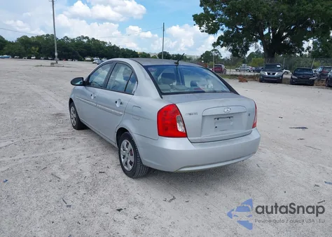 2008 Hyundai Accent Gls from USA, damaged, VIN KMHCN46C58U188604